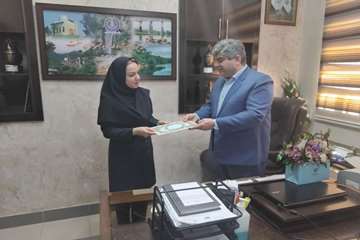 تجلیل ازداروسازان شفت به مناسبت روز داروساز