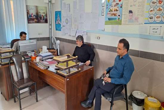 بازدید مدیر شبکه بهداشت شفت از خانه‌ بهداشت نصیرمحله ۲ 